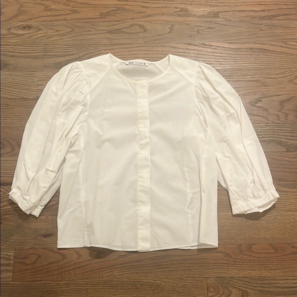 Zara white poplin puff sleeve top size Small GUC